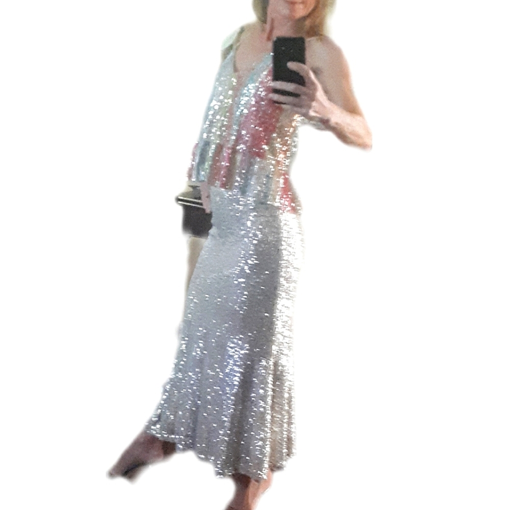 New Silver Sequin Top And Skirt